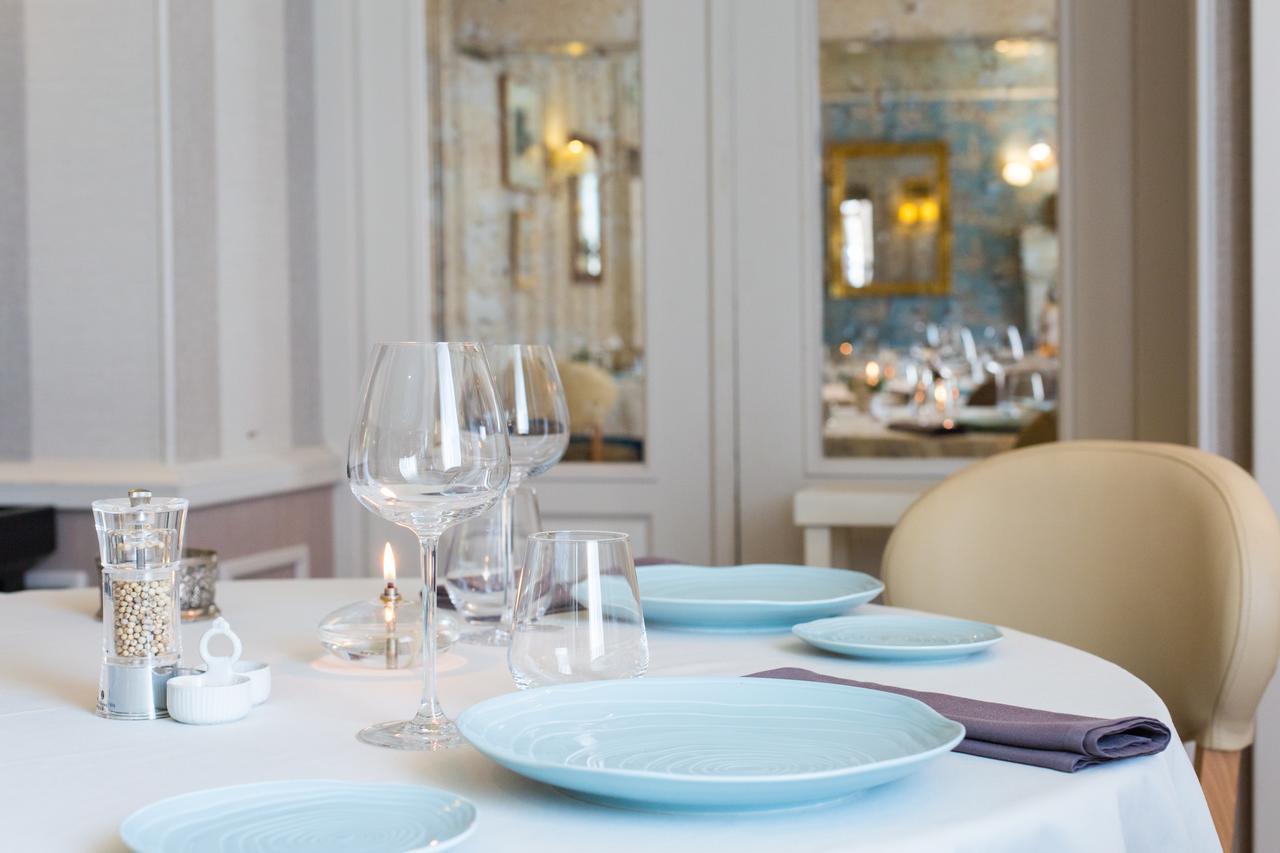 Logis Hotels Restaurant La Mere Hamard Semblançay Dış mekan fotoğraf